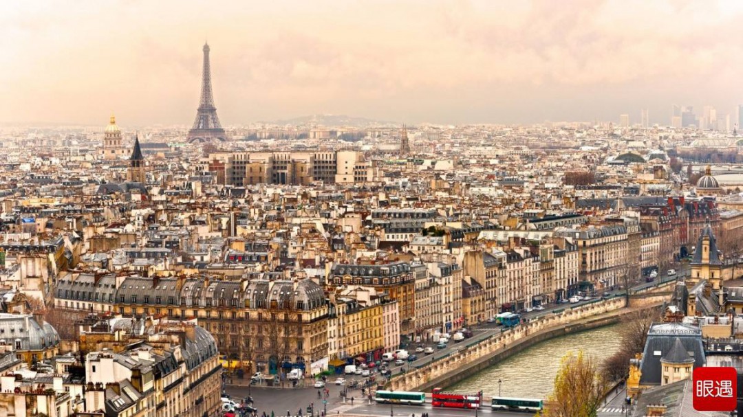 3,巴黎建都已有1400多年的历史,它不仅是法国,也是西欧的政治,经济和