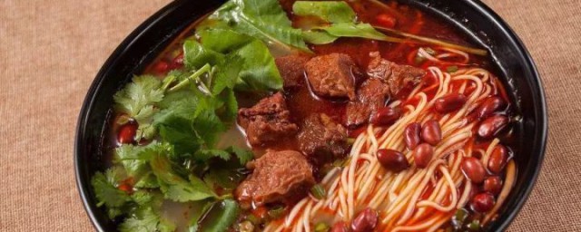 牛肉面的热量