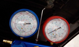汽车空调压力多少正常 是怎么解释的，高压在15—18bar之间