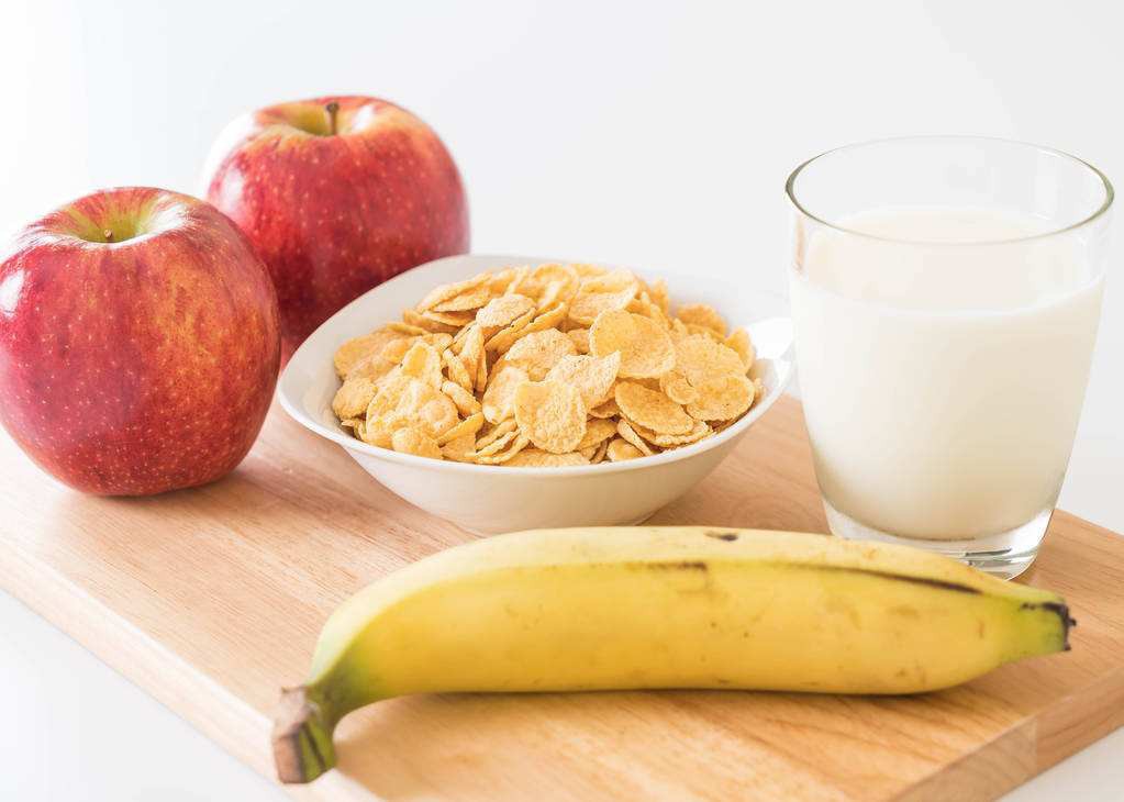 牛奶苹果能一起吃吗 牛奶苹果能不能一起吃