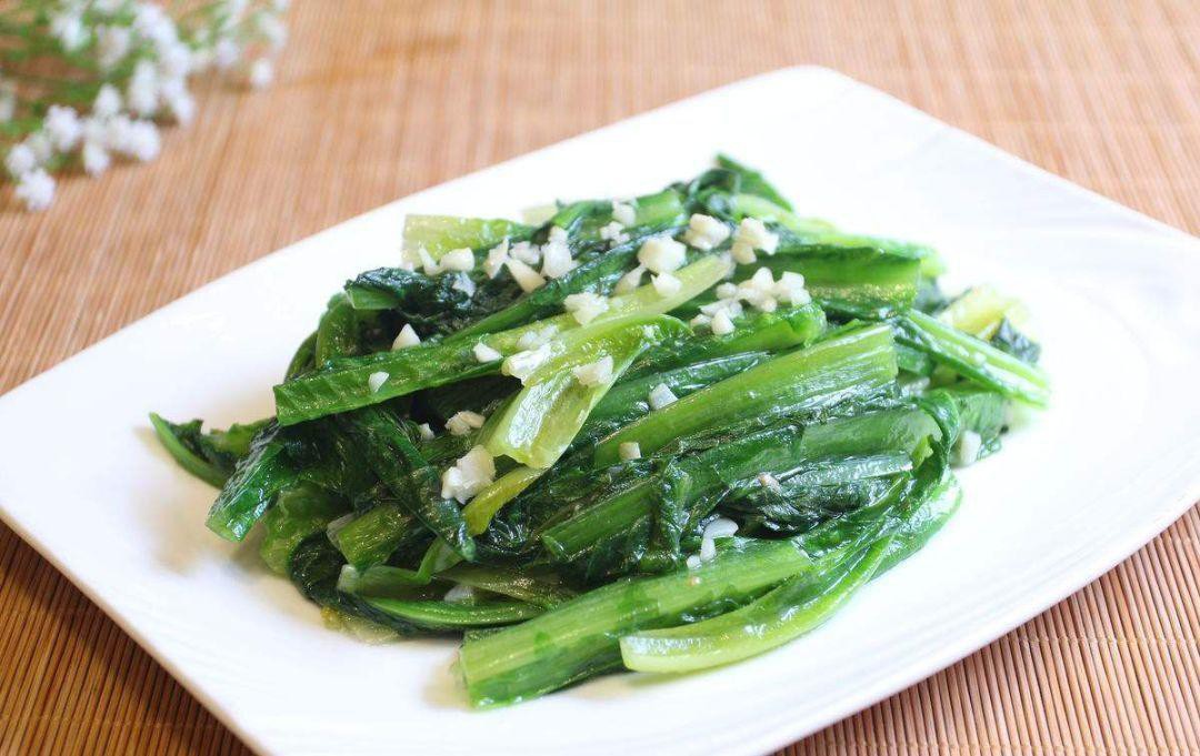 蒜茸油麦菜如何做蒜茸油麦菜的做法