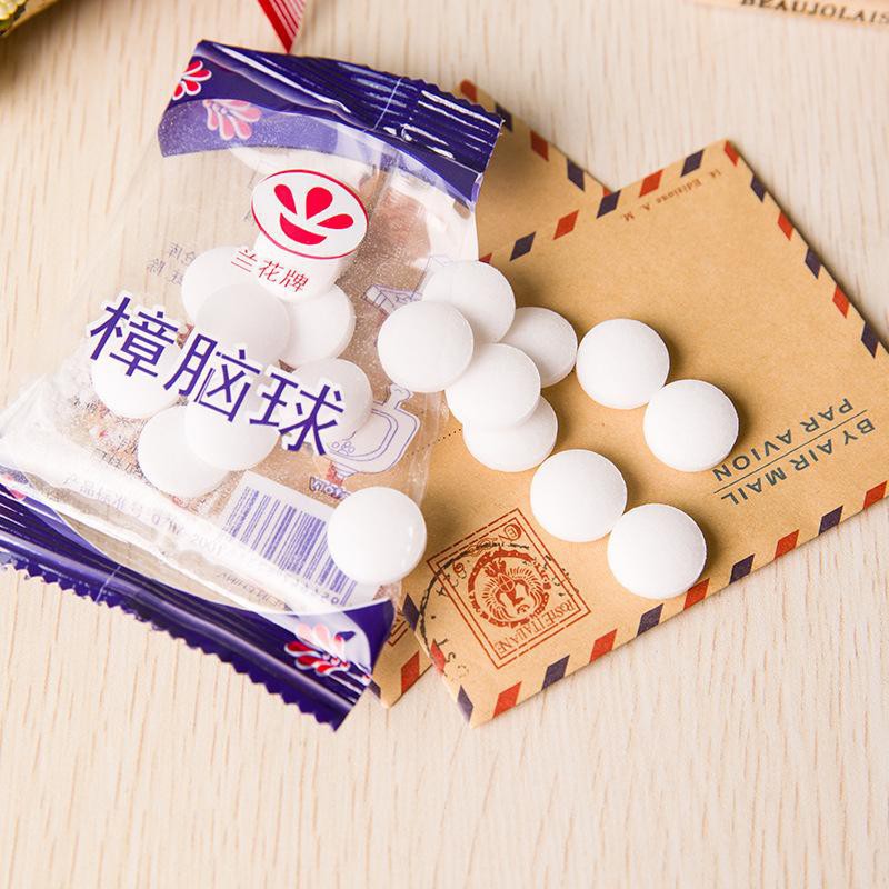 樟脑丸要不要撕开使用 樟脑丸的小袋子有必要撕开使用吗