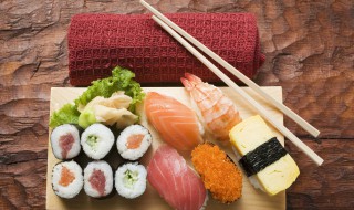  怎么做好吃的寿司饭团 寿司饭团如何做