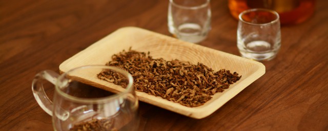 黄精茶的功效与作用及食用方法如何，黄精茶的功效与作用及食用方法可以吗