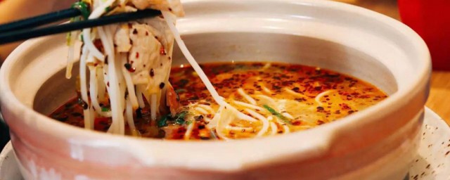 云南最着名的十二道菜你清楚吗？