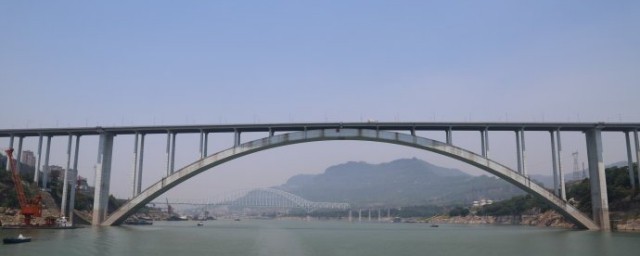 重庆万州长江大桥是什么桥如何，重庆万州长江大桥是什么桥可以吗