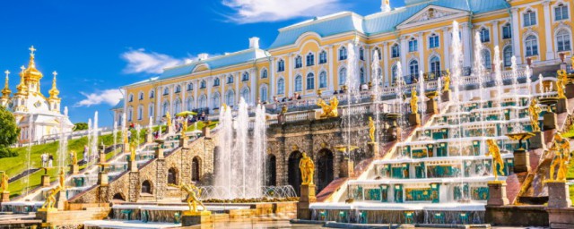 圣彼得堡景点简介解释，理解圣彼得堡简单介绍