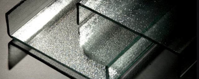 金属玻璃是什么，对于金属玻璃介绍的要点