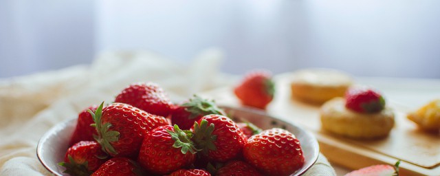 草莓什么季节吃（草莓介绍）