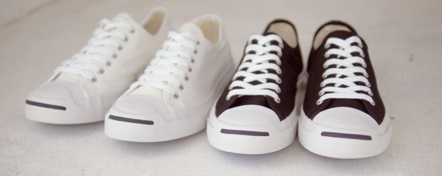 普通的帆布鞋怎么清洗干净，对于普通的帆布鞋怎样清洗干净的要点