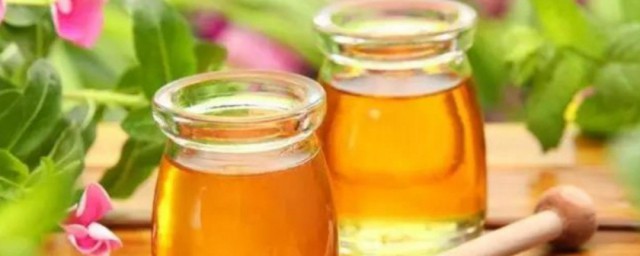 喝蜂蜜水禁忌食物解释，理解喝蜂蜜水的禁忌