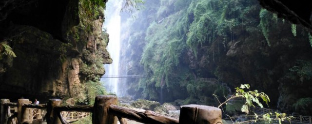 马岭河峡谷风景区介绍