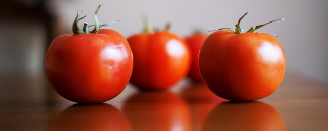 西红柿可以和菠菜一起吃吗？你能一起吃西红柿和菠菜吗