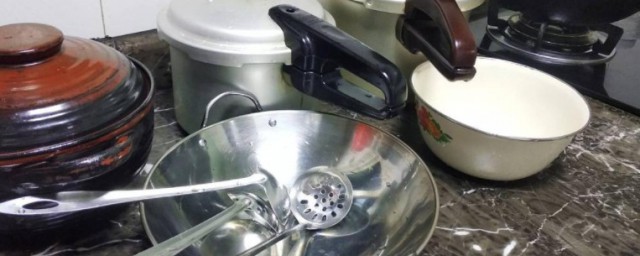 如何清洗锅碗瓢盆如何清洗锅碗瓢盆