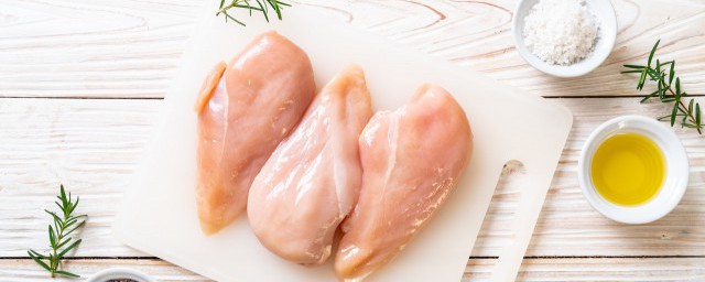 鸡胸肉有脂肪吗，看完鸡胸肉有脂肪吗
