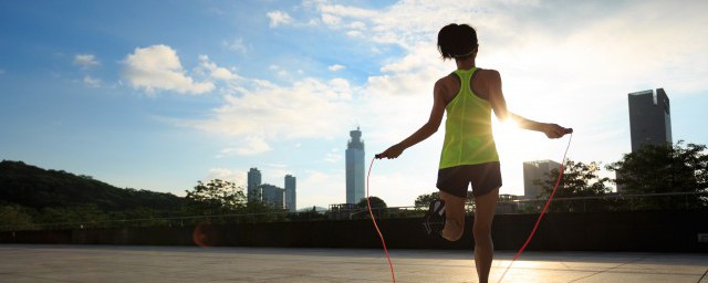 跳绳可以练什么肌肉，原来跳绳能练哪个部位的肌肉