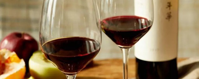 红酒里有片状沉淀物还能不能喝你了解吗？