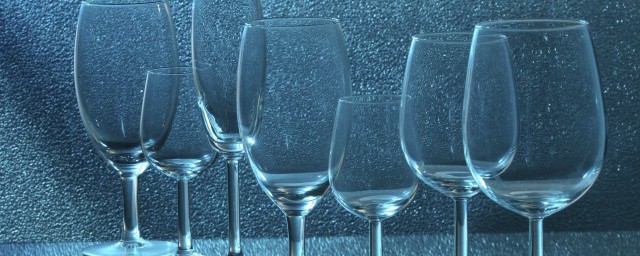 电镀玻璃杯用什么清洗液才干净怎样，电镀玻璃杯清洗液才干净的办法好吗