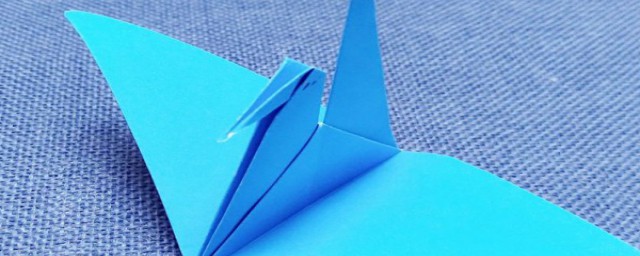 怎么折千纸鹤容易;对于怎样容易的折千纸鹤介绍