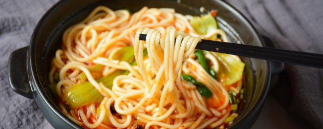 粗米線怎麽做好喫又簡單 粗米線的做法,第2張 粗米線怎麽做好喫又簡單 粗米線的做法,第2張