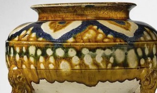 如何鉴别唐三彩的真假 怎样鉴别唐三彩的真假